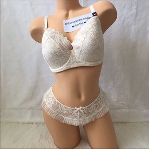 VS SET 34ddd/M DREAM ANGELS LINED DEMI